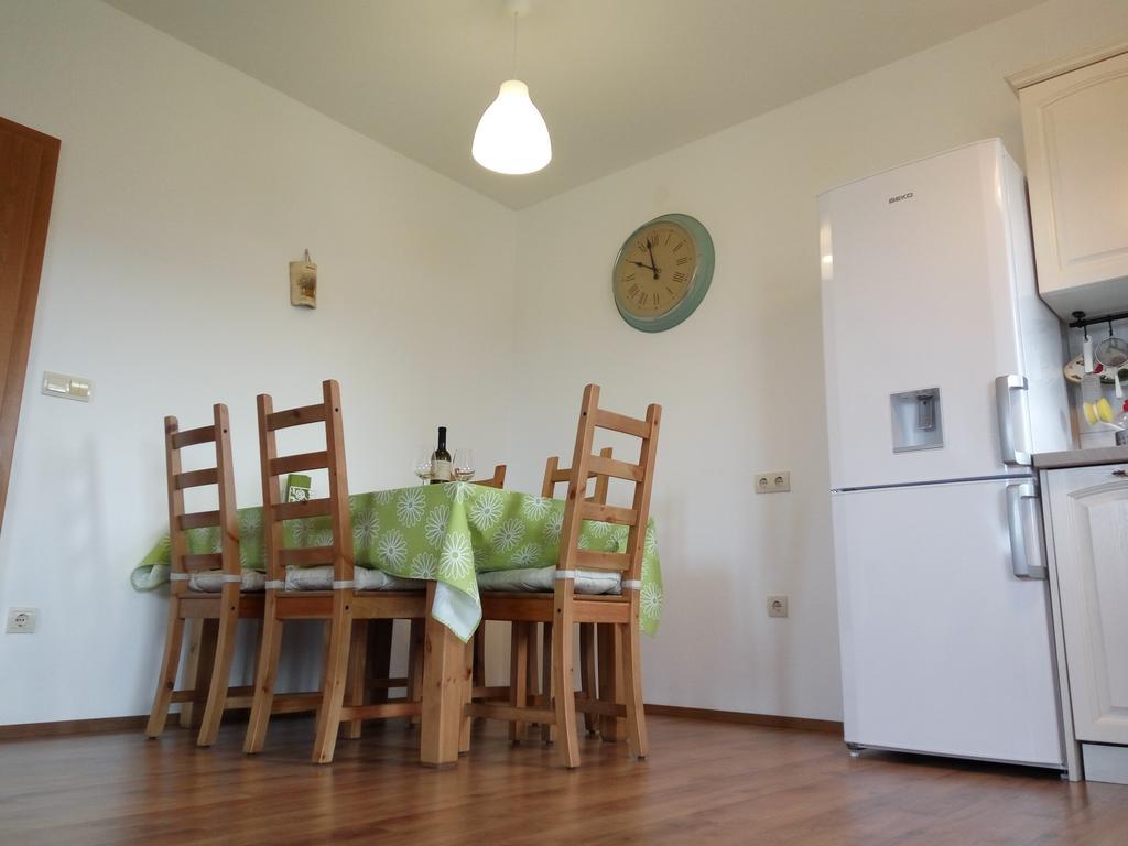 Apartment Asparagus ロヴィンスコ・セロ エクステリア 写真